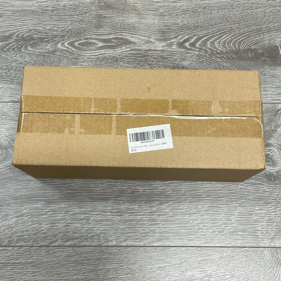 NIB Silicone Ice Cube Tray for Tumbler 30 to 40 oz With Bin and Lid For Freezer - Picture 10 of 11